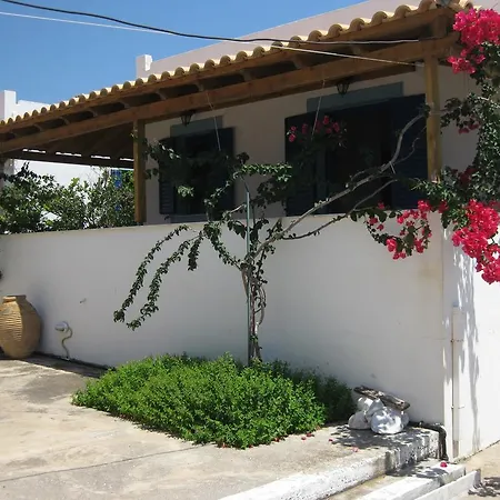 Maravelias House * Archangelos (Laconia)