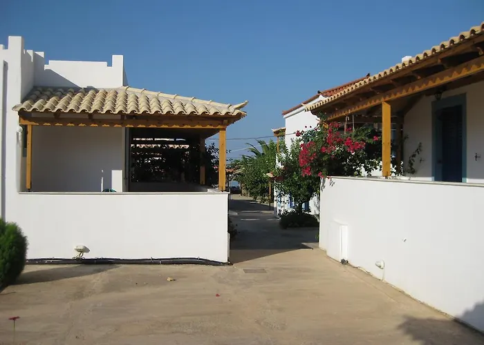 Maravelias House 3*