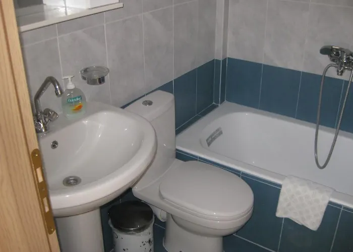 Maravelias House Гостевой дом Архангелос