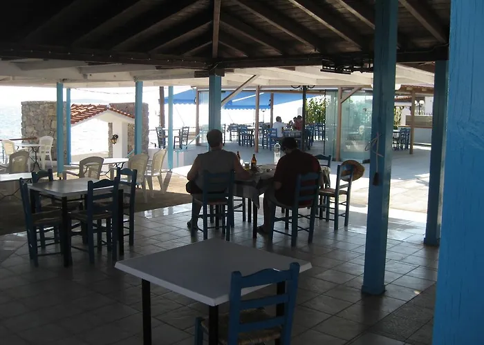 Maravelias House Guest house